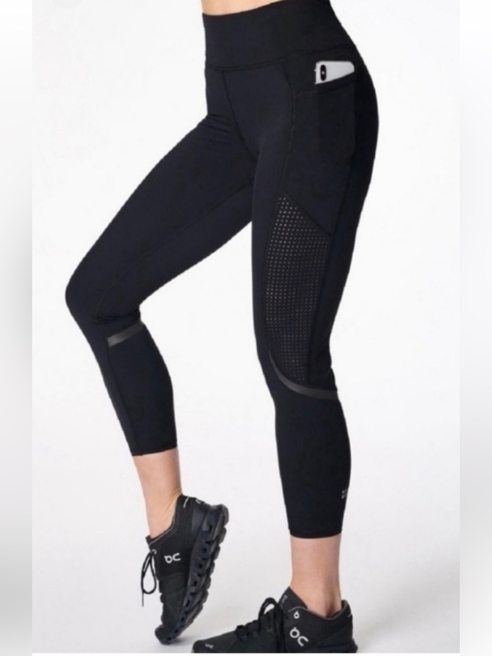 Sweaty Betty Zero Gravity Leggings in Black